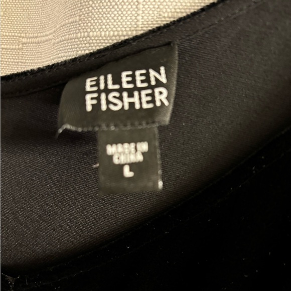 Eileen Fisher Size Large V neck sleeveless velvet dress - Picture 5 of 6